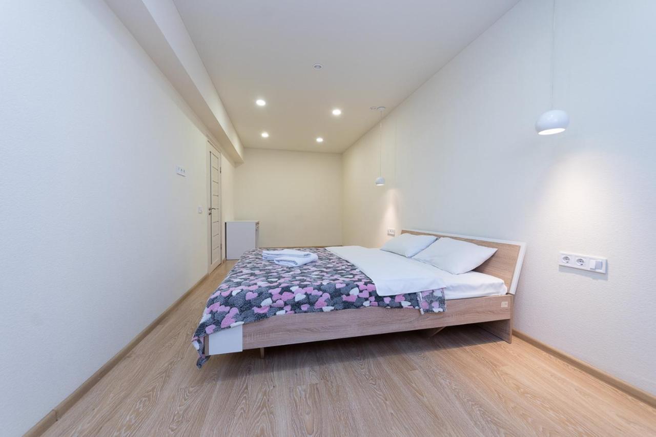 Flatrent Smarthouse Aparthotel Kijev Kültér fotó